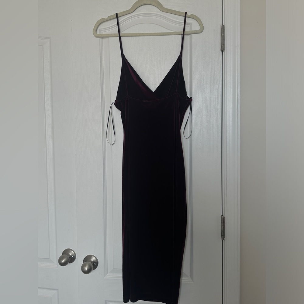 Velvet bodycon dress